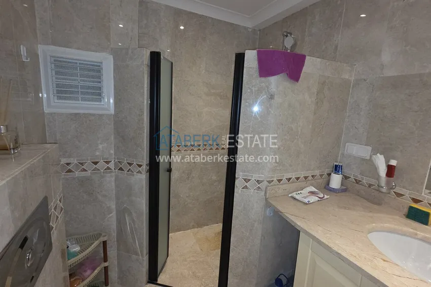 Purchase 2+1 apartment with furniture and access to the garden in the Avsallar area 25
