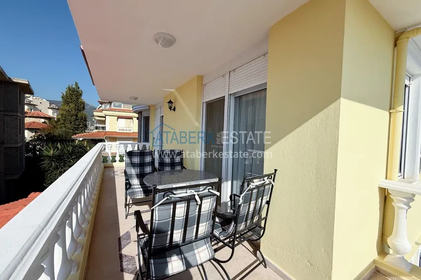 Purchase Private villa 5+3 in the Oba area — three-storey with furniture, suitable for a residence permit 50