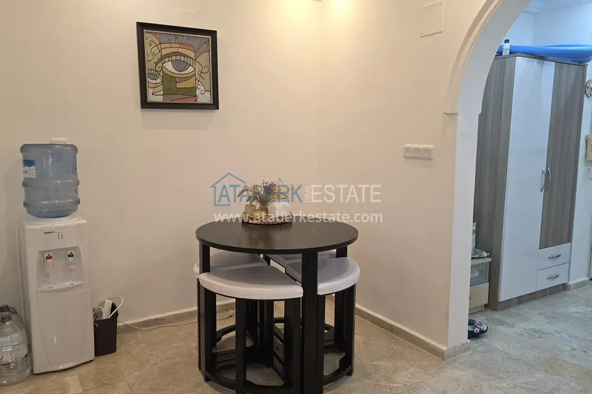 Purchase 2+1 apartment with furniture and access to the garden in the Avsallar area 6