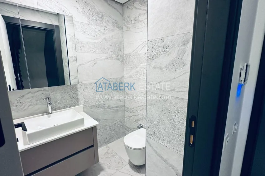 Purchase Дуплекс-пентхаус 2+1 с дизайнерским ремонтом в премиальном комплексе в Алании, район Оба 9