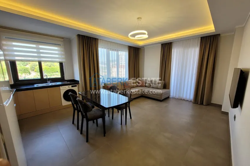 Purchase Finished two-bedroom apartment in a complex under completion in Mahmutlar 4 