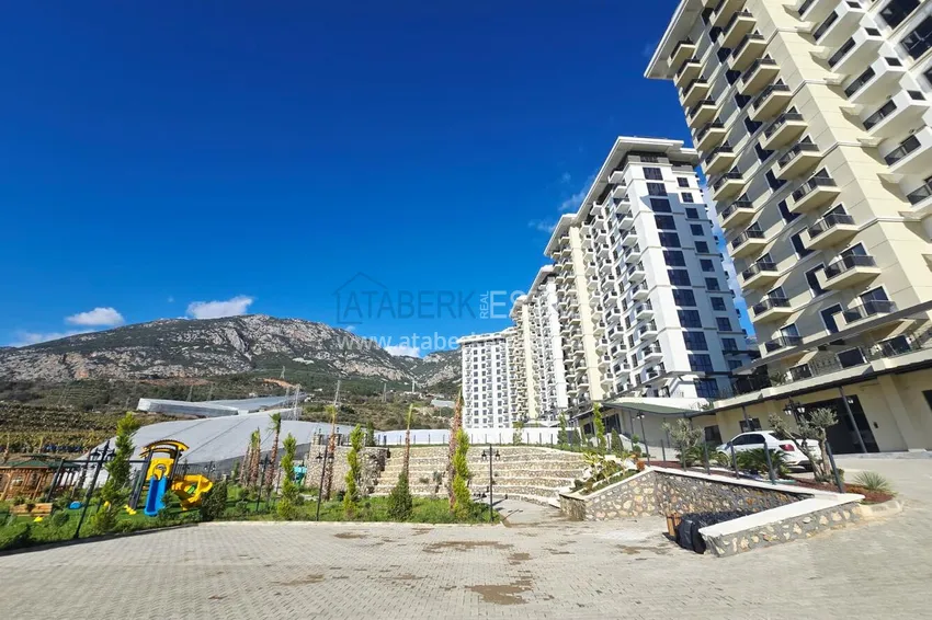 Investor offer: One-bedroom apartment with mountain views in a premium complex — Alanya, Mahmutlar 17