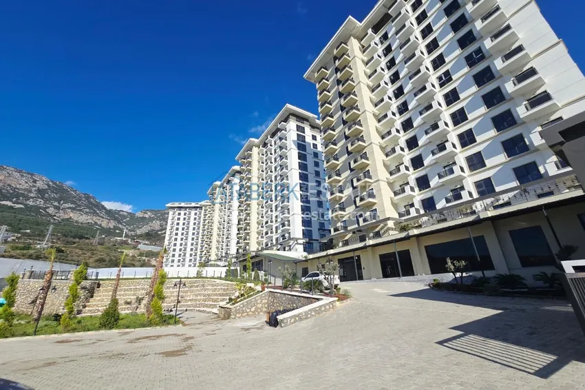 Investor offer: One-bedroom apartment with mountain views in a premium complex — Alanya, Mahmutlar 18