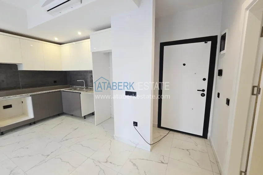 Purchase Apartment 1+1 Avsallar district — Alanya, from an investor in a complex under construction 1 