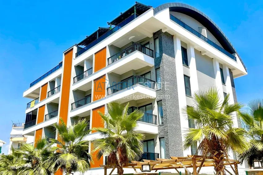 Apartment 2+1 in the Oba area - with luxury furniture and a view of the fortress 2 