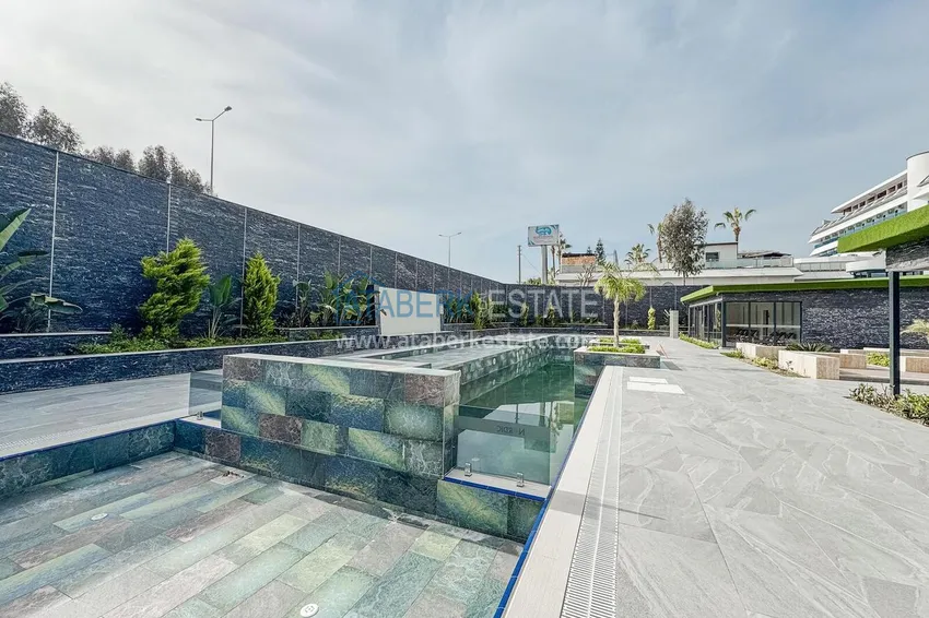 2+1 apartment with sea view in Kargicak on the beachfront  7 
