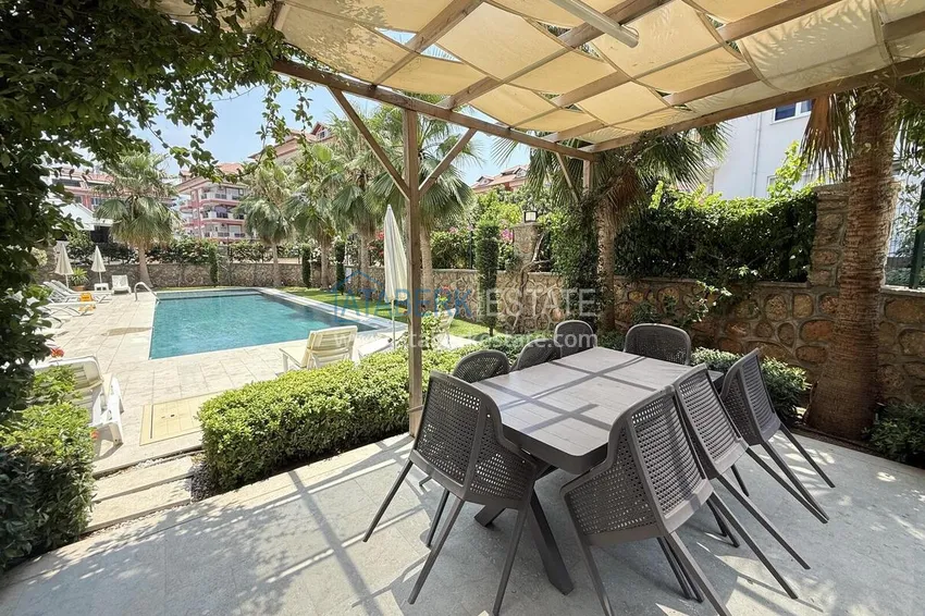 Apartment 2+1 in the Oba area - with luxury furniture and a view of the fortress 7 
