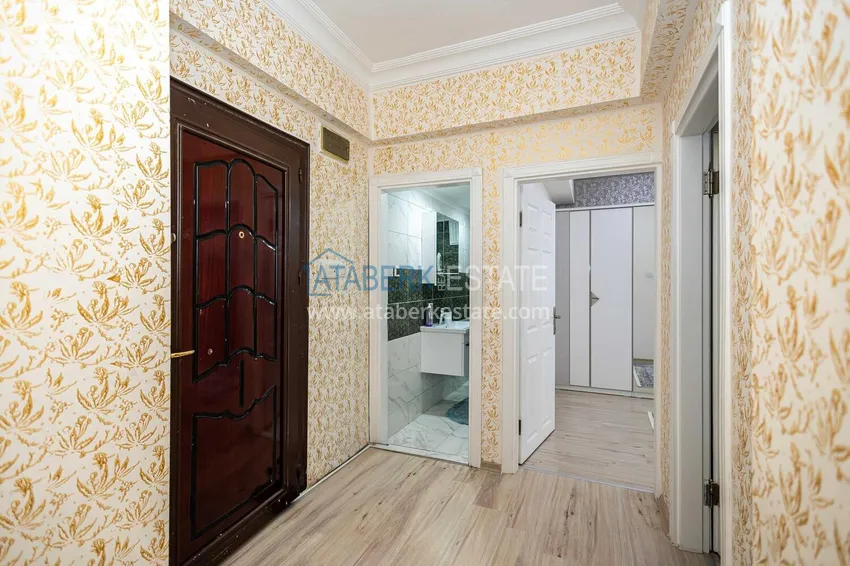Purchase 3+1 apartment with furniture and a separate kitchen in the Oba area - 450 m from the sea 2