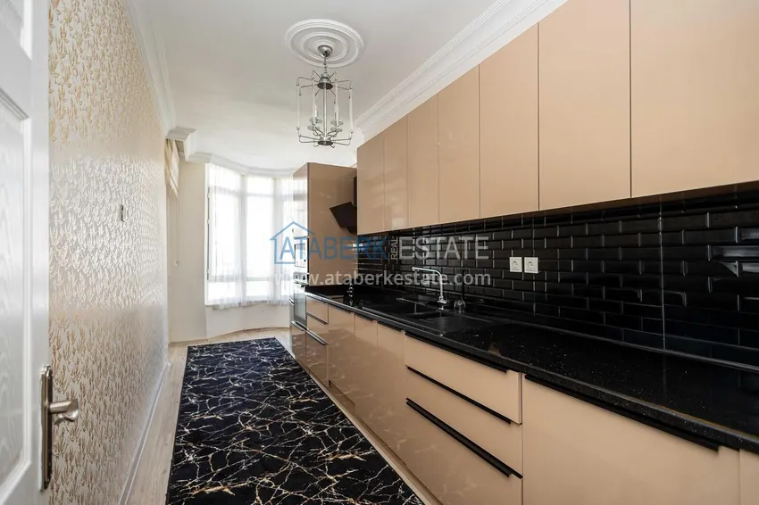 Purchase 3+1 apartment with furniture and a separate kitchen in the Oba area - 450 m from the sea 4
