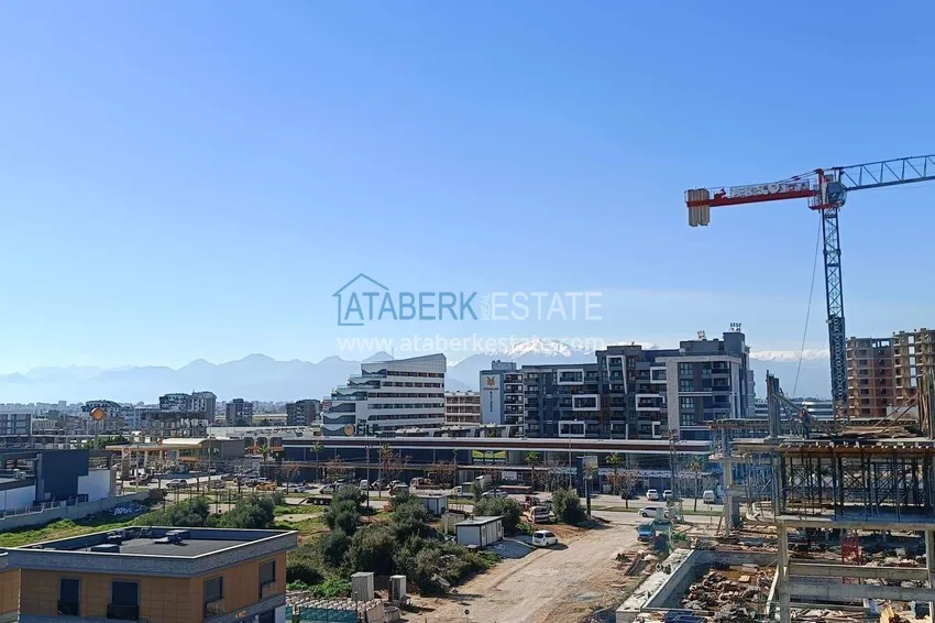 1+1 apartment with furniture and a large terrace in Antalya Altintash - directly from the owner 4