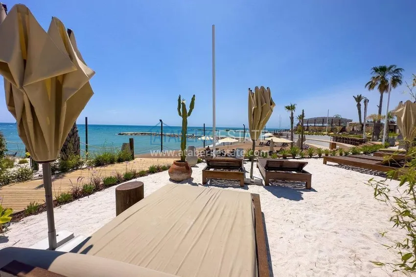 2+1 garden duplex in Turkler, Alanya - the format of a private house in a resort residence 40