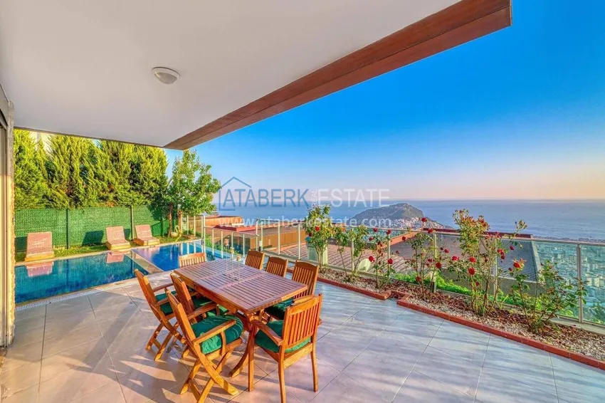 5+1 triplex villa for citizenship and residence permit in Alanya, Bektash — furnished and with panoramic views 14