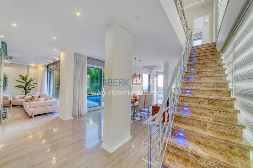 Purchase 5+1 triplex villa for citizenship and residence permit in Alanya, Bektash — furnished and with panoramic views 2