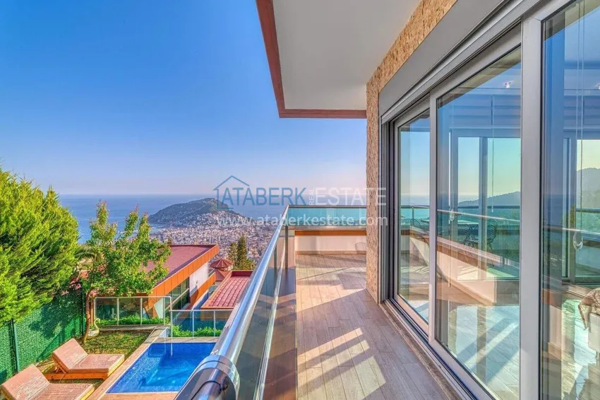 Purchase 5+1 triplex villa for citizenship and residence permit in Alanya, Bektash — furnished and with panoramic views 24