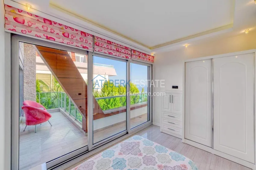 Purchase 5+1 triplex villa for citizenship and residence permit in Alanya, Bektash — furnished and with panoramic views 28