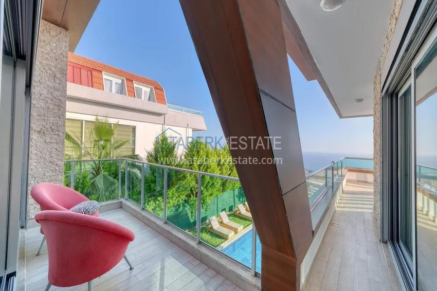 Purchase 5+1 triplex villa for citizenship and residence permit in Alanya, Bektash — furnished and with panoramic views 32