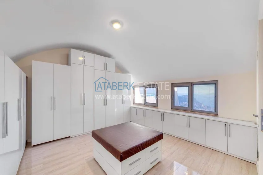 Purchase 5+1 triplex villa for citizenship and residence permit in Alanya, Bektash — furnished and with panoramic views 47