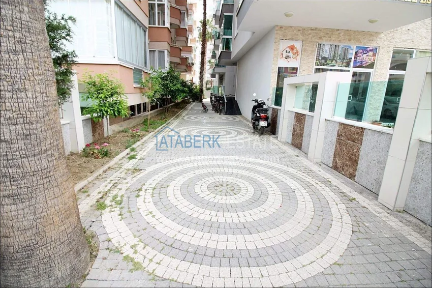 65 m2 two-room apartment in Mahmutlar — furnished and with a glazed balcony 5