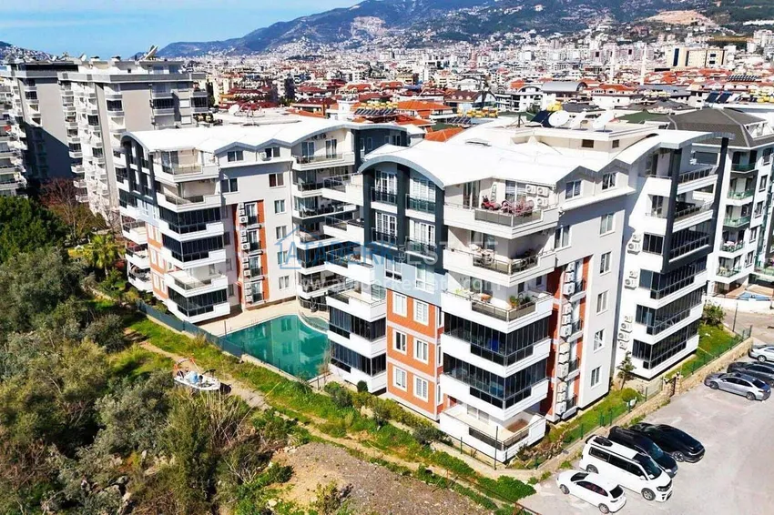 5+1 duplex with separate kitchen in Tosmur - suitable for citizenship and residence permit 6