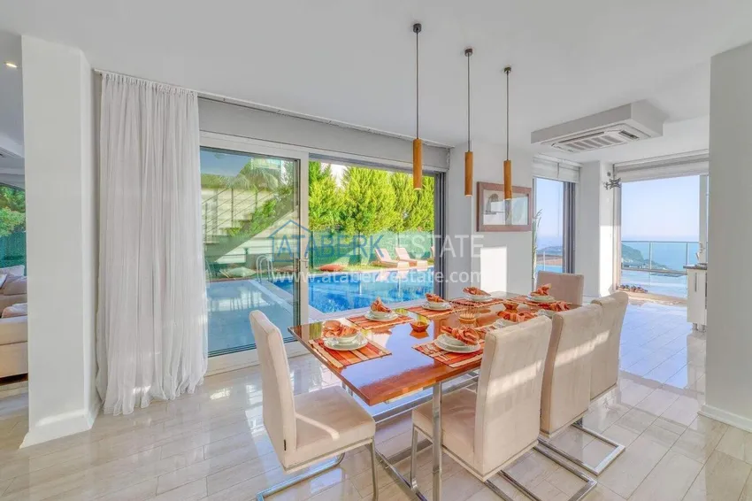 Purchase 5+1 triplex villa for citizenship and residence permit in Alanya, Bektash — furnished and with panoramic views 8