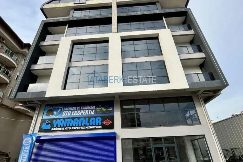 Office space in a business center in the business part of Alanya — Kucukhasbahce district 5 