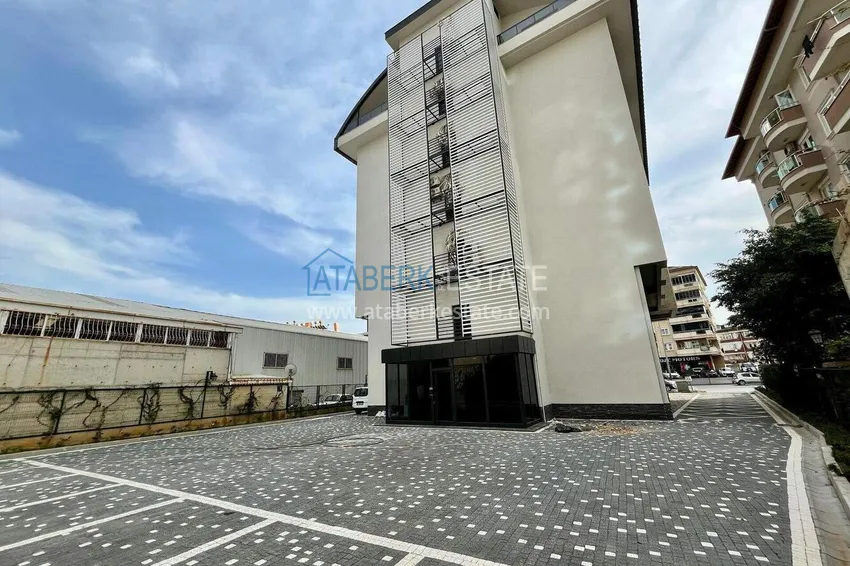 Office space in a business center in the business part of Alanya — Kucukhasbahce district 6 