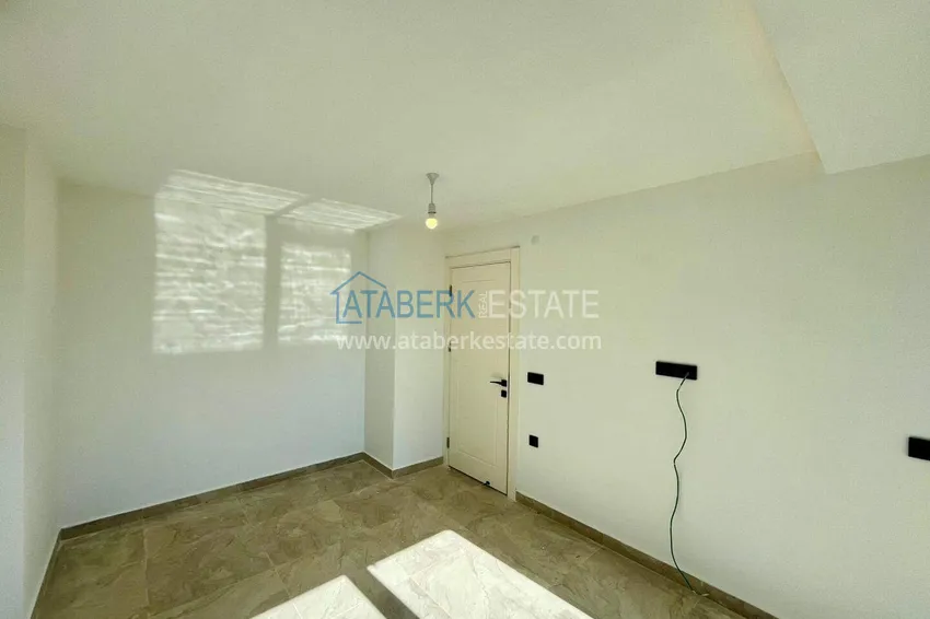 Purchase 1+1 apartment in the center of Alanya - 600 m to the sea 8 