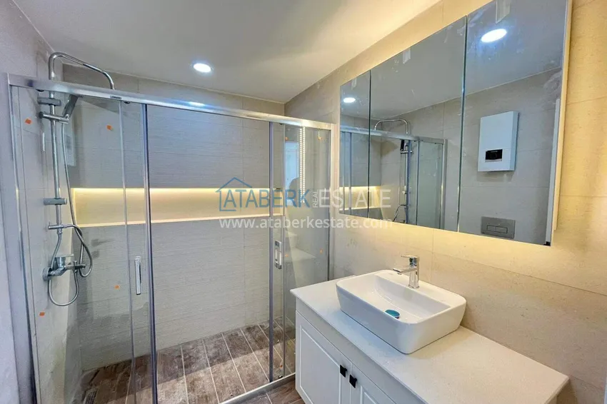 Purchase 1+1 apartment in the center of Alanya - 600 m to the sea 9 