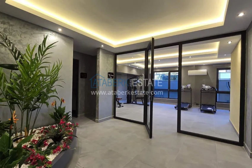 1+1 apartment overlooking the sea and the fortress on the beachfront in Kestel 32 