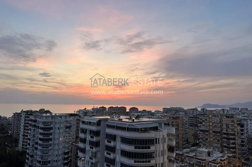 Purchase 2+1 penthouse duplex with sea view in the center of Mahmutlar - installments of up to 12 months are possible 23