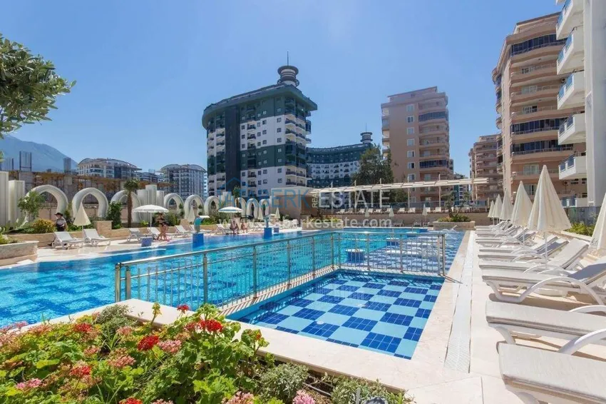 2+1 penthouse duplex with sea view in the center of Mahmutlar - installments of up to 12 months are possible 3