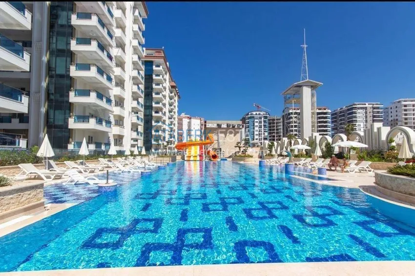 2+1 penthouse duplex with sea view in the center of Mahmutlar - installments of up to 12 months are possible 4