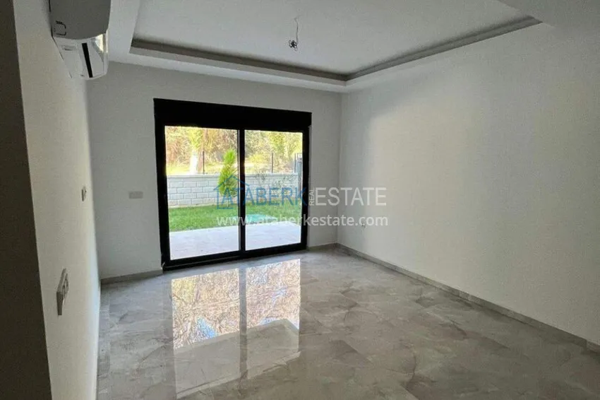 Purchase 1+1 apartment in Avsallar - with a terrace and access to the garden, installments are possible 10 