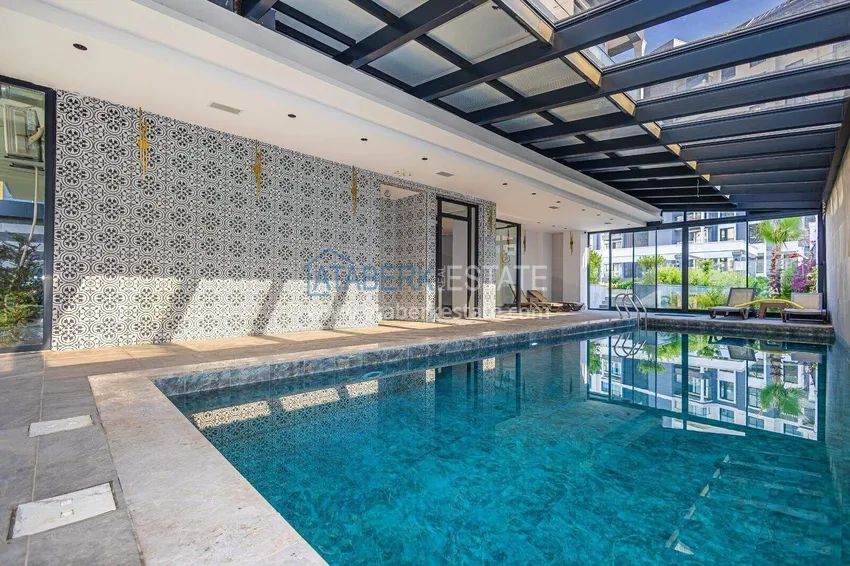 1+1 apartment in the center of Alanya - furnished and with sea views, installments are available 15