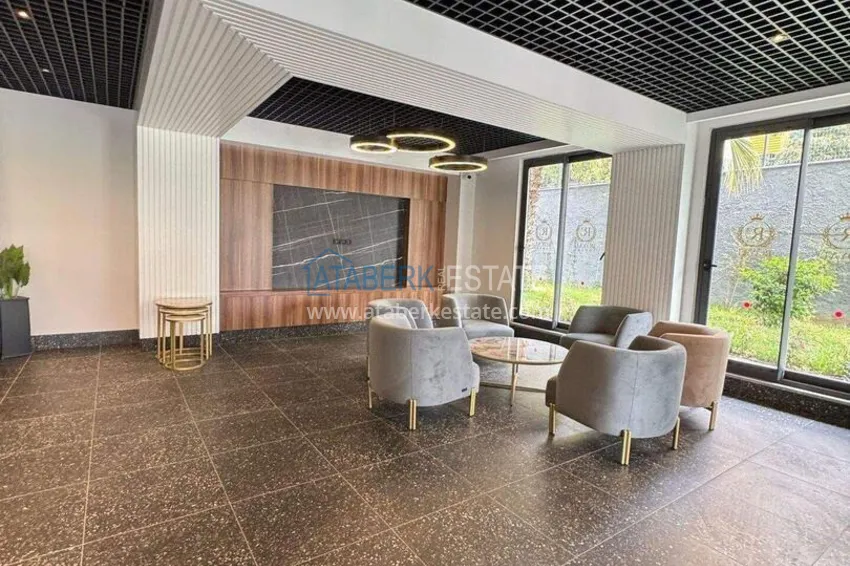 1+1 apartment in the center of Alanya - furnished and with sea views, installments are available 18