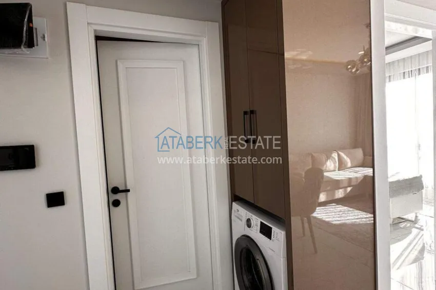 Purchase 1+1 apartment in the center of Alanya - furnished and with sea views, installments are available 1
