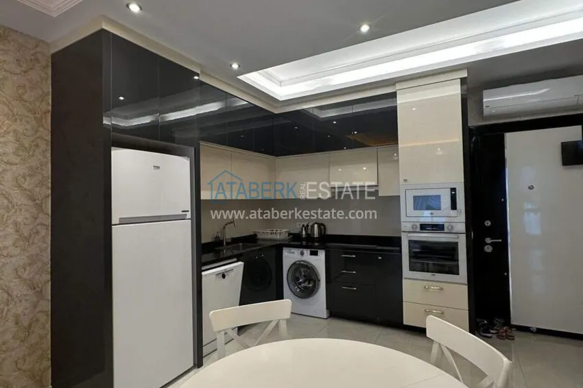 Purchase 1+1 apartment 70 m² in the center of Mahmutlar — furnished, glazed balcony, installments up to 1 year 5