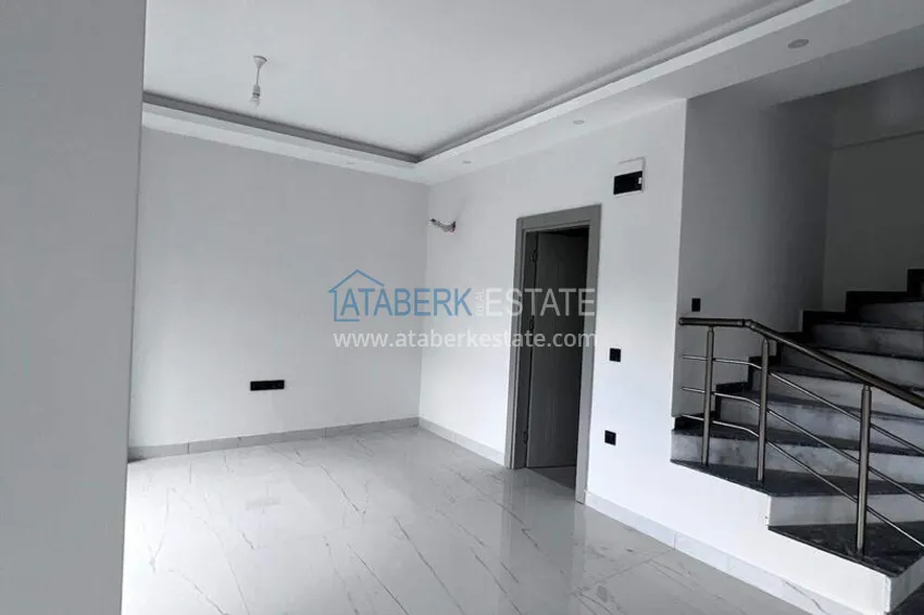 Kupuj Dwupoziomowy penthouse 3+1 w Avsallar - luksusowym kompleksie rodzinnym 5 