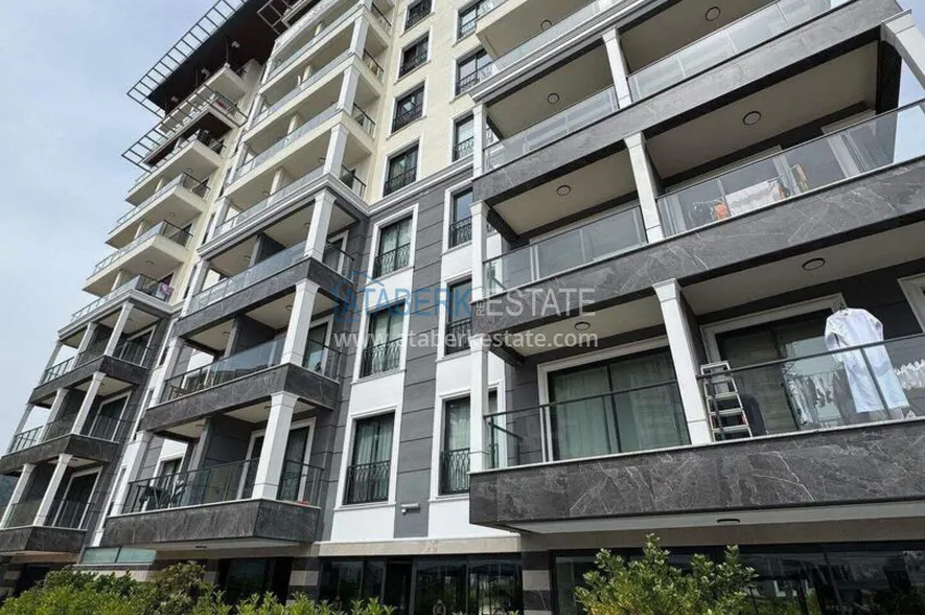 1+1 apartment in the center of Alanya - furnished and with sea views, installments are available 9