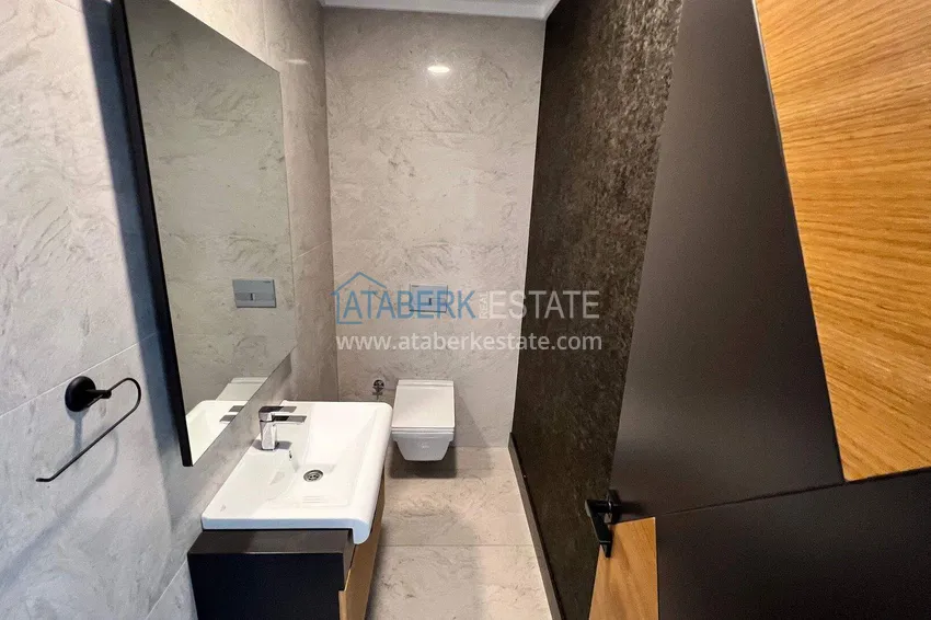 Purchase Modern 85 m² office in Oba - modern business center 16