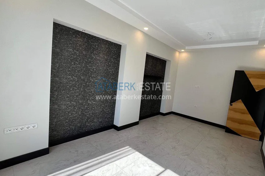 Purchase Modern 85 m² office in Oba - modern business center 5