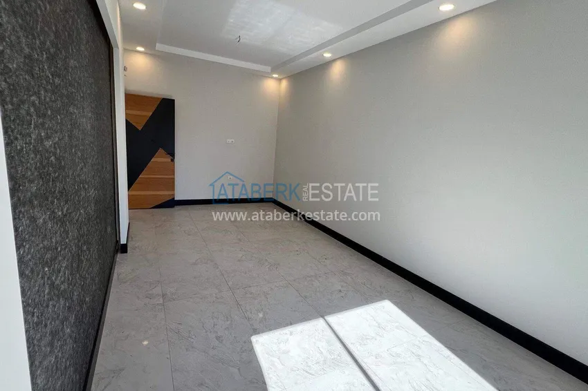 Purchase Modern 85 m² office in Oba - modern business center 8