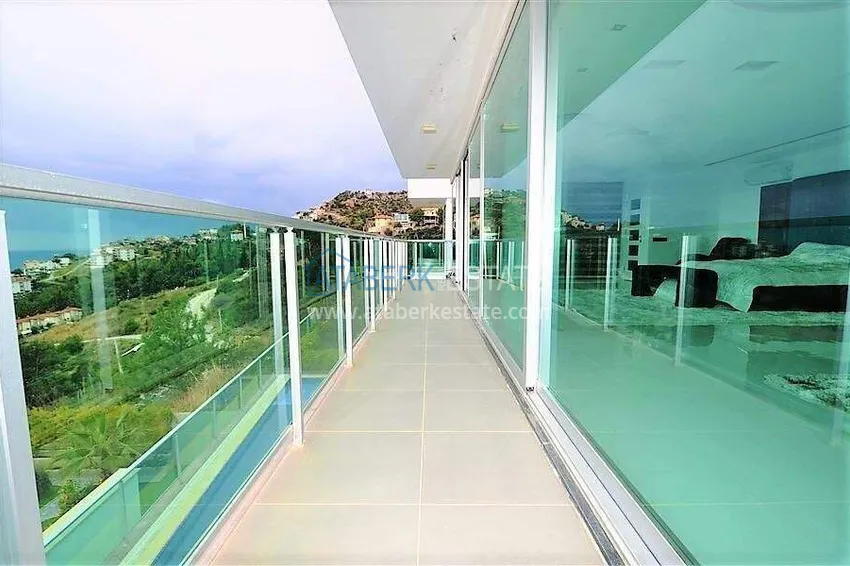 Purchase Exclusive 3+1 villa in Alanya, Sugözü district — property under a residence permit 24