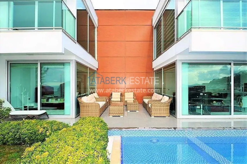 Exclusive 3+1 villa in Alanya, Sugözü district — property under a residence permit 9