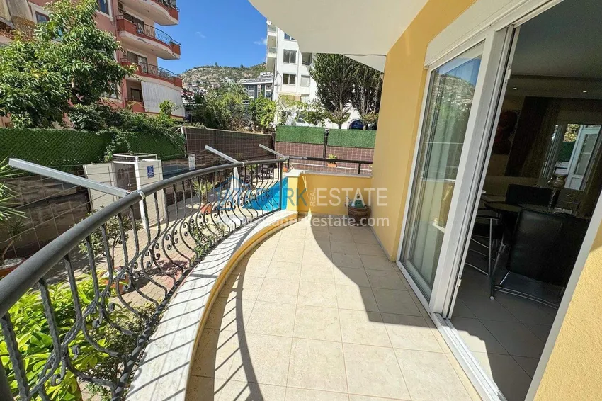Purchase 2+1 apartment 100 m² in the center of Alanya — with new furniture, 800 m to Cleopatra beach 10