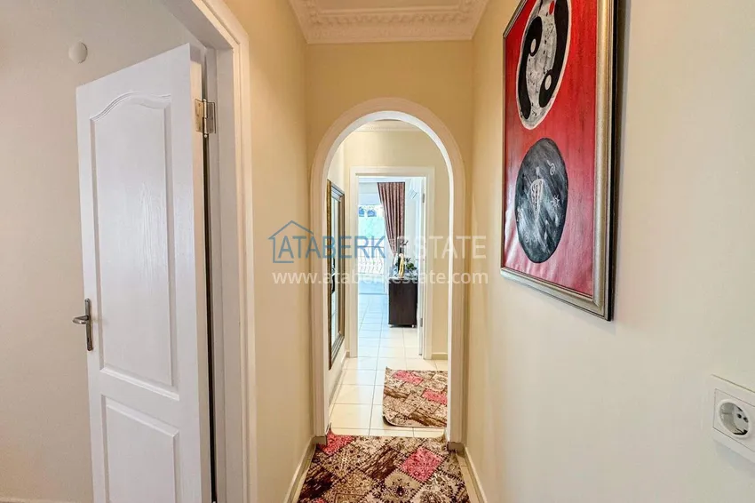 Purchase 2+1 apartment 100 m² in the center of Alanya — with new furniture, 800 m to Cleopatra beach 1