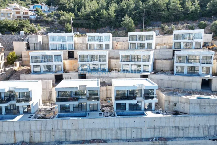 Luxury villa with panoramic views in a picturesque area of Alanya — suitable for obtaining a residence permit 3