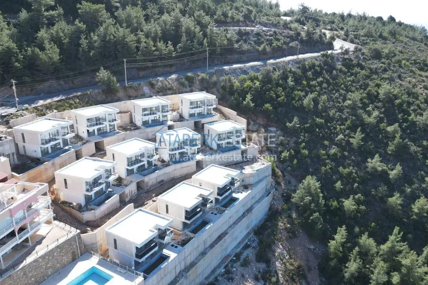 Luxury villa with panoramic views in a picturesque area of Alanya — suitable for obtaining a residence permit 5