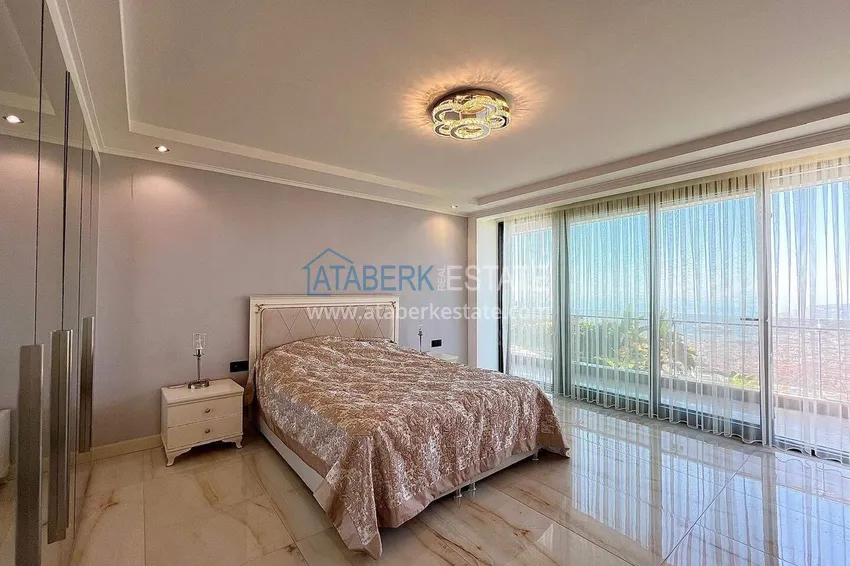 Purchase Luxury 4+1 villa in Alanya, Bektash Mountain District - furniture, swimming pool, panoramic view 12