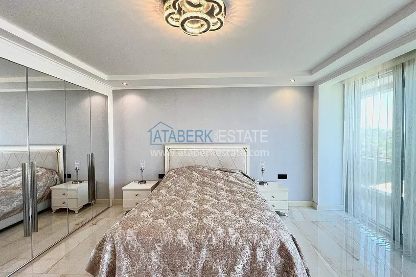 Purchase Luxury 4+1 villa in Alanya, Bektash Mountain District - furniture, swimming pool, panoramic view 13